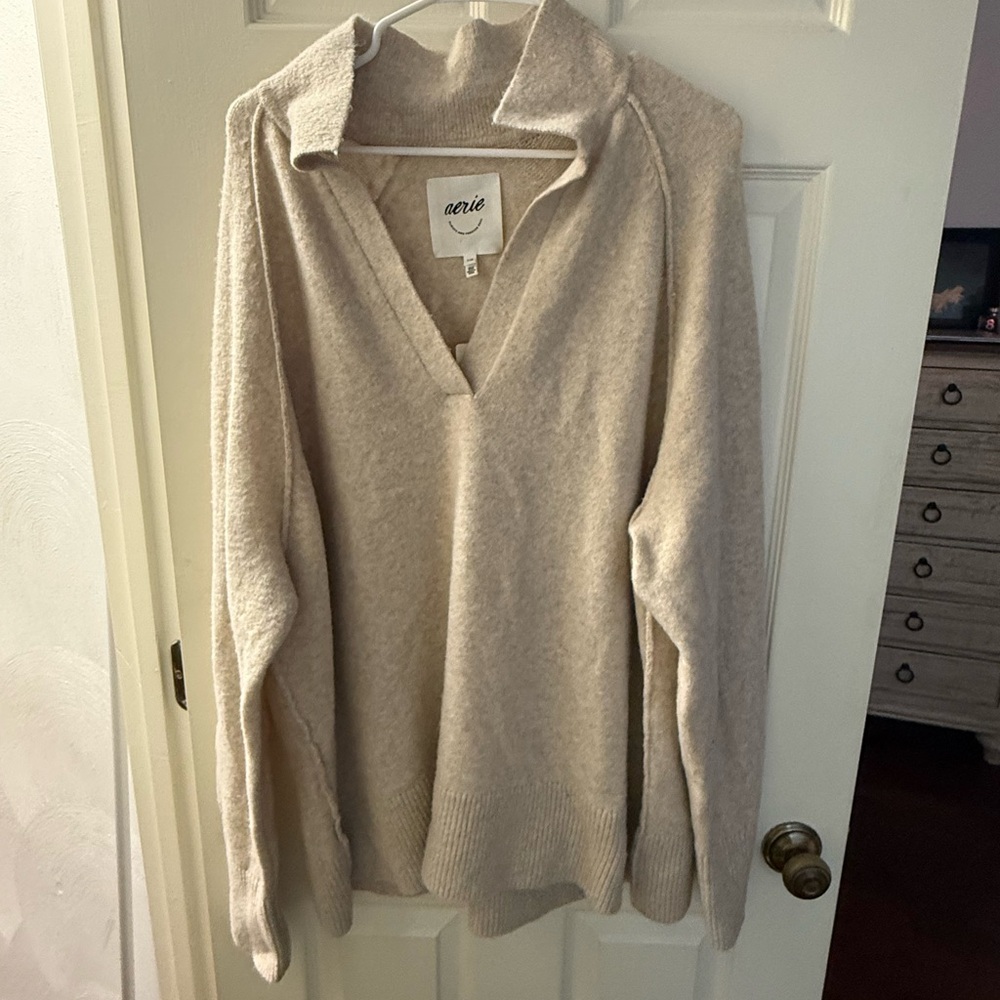NWT Aerie sweater